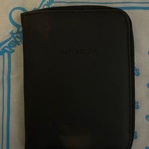 Samsonite credit card holder zip around